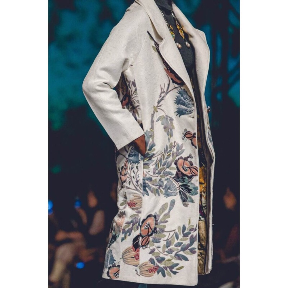 NEW! *RARE* Hemant & Nandita Embroidered Coat
